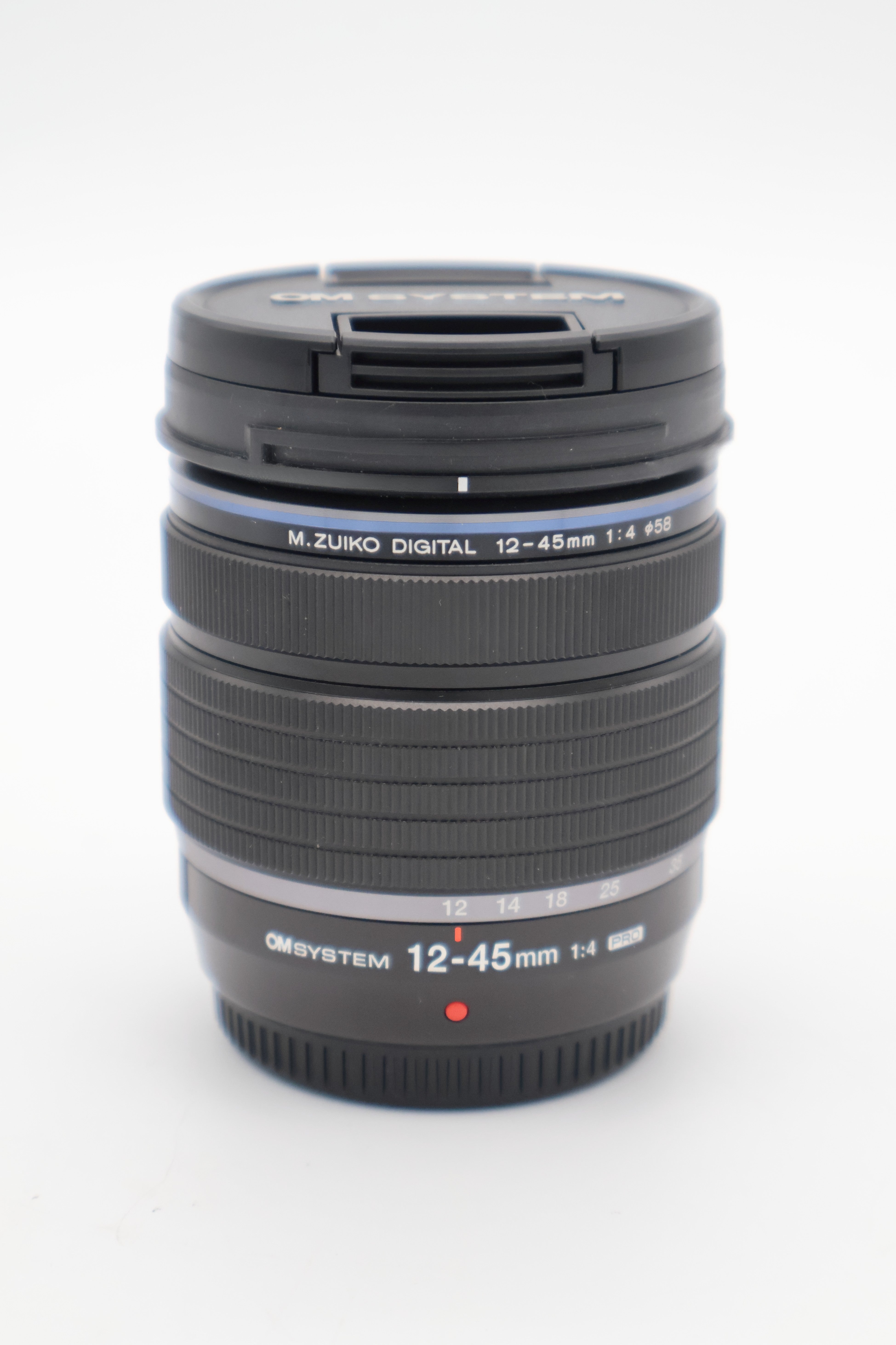 Olympus M.Zuiko Digital ED 12-45mm F4.0 PRO