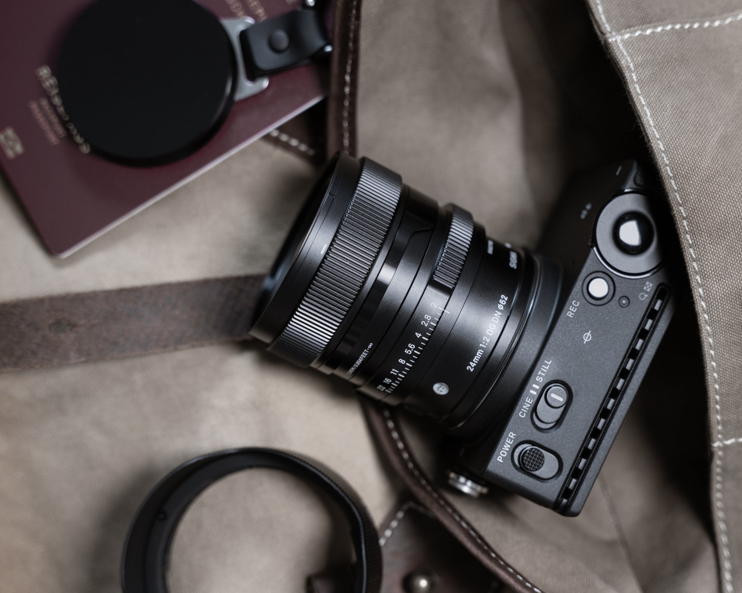 Sigma 24mm f/2 DG DN Contemporary | Leica Fit