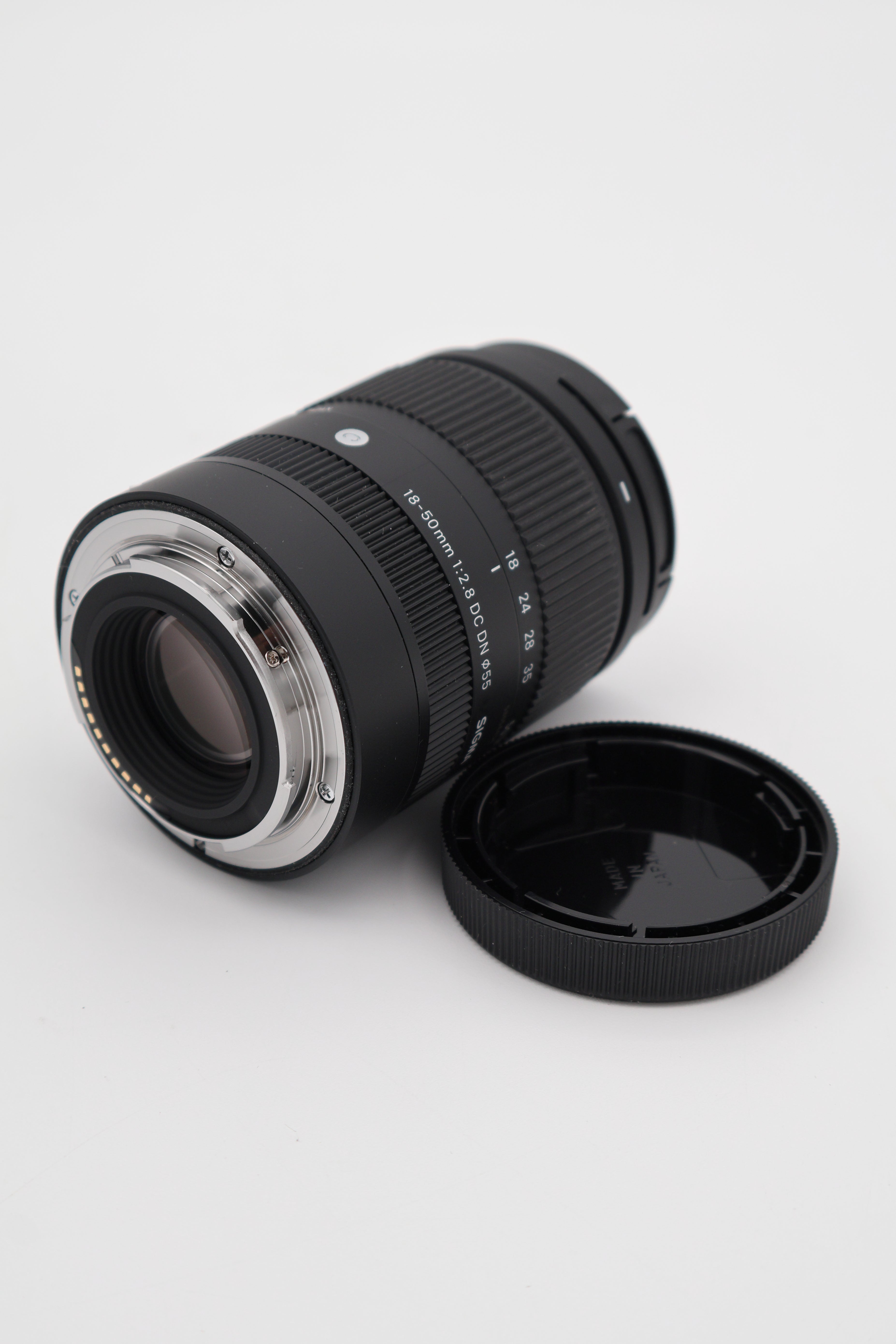 Sigma 18-50mm F2.8 DC DN | Contemporary | Sony E Fit (Open Box)