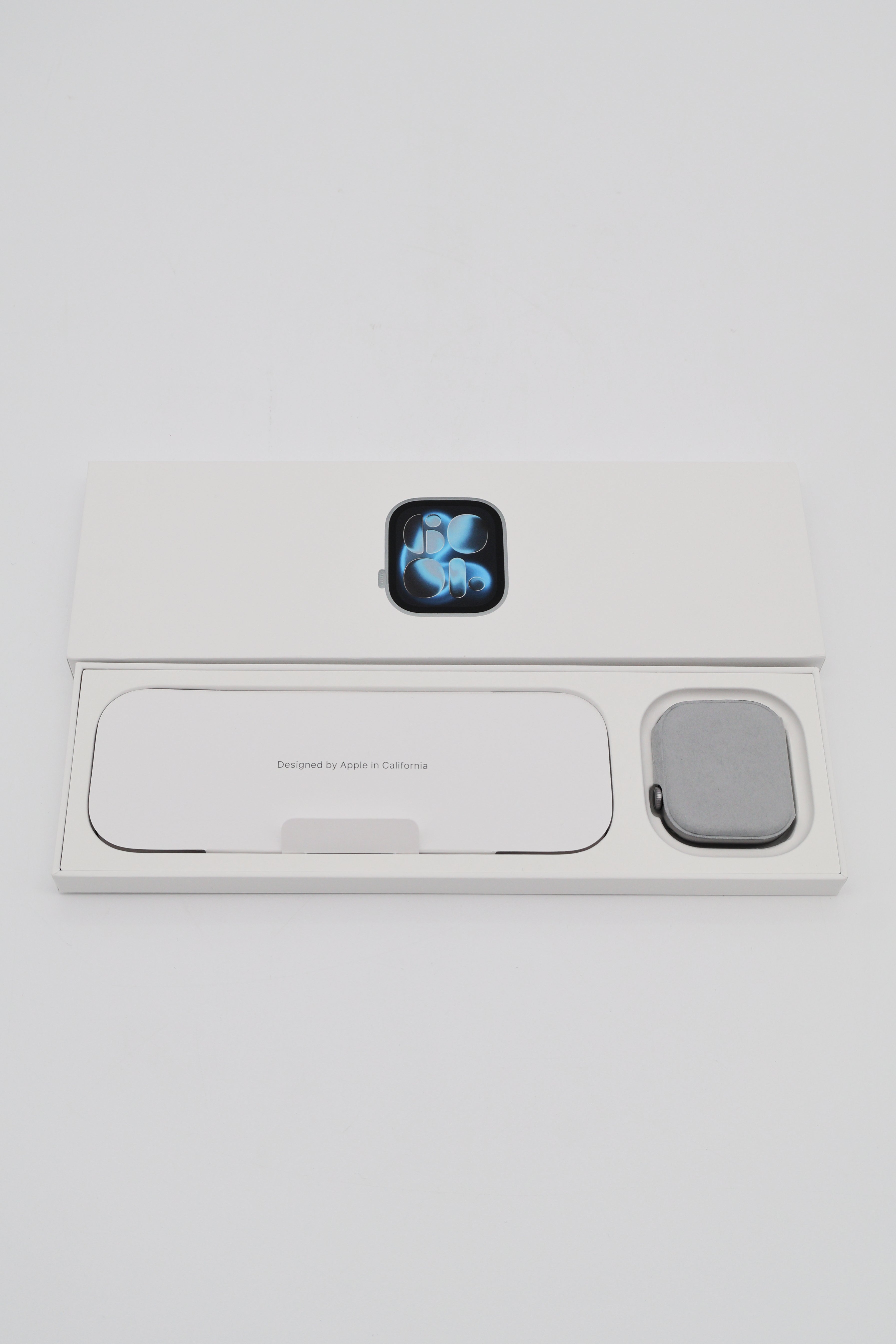 Apple Watch 11 Space Grey 46mm aluminium case (S/M) with Black Sport Band (Open Box)