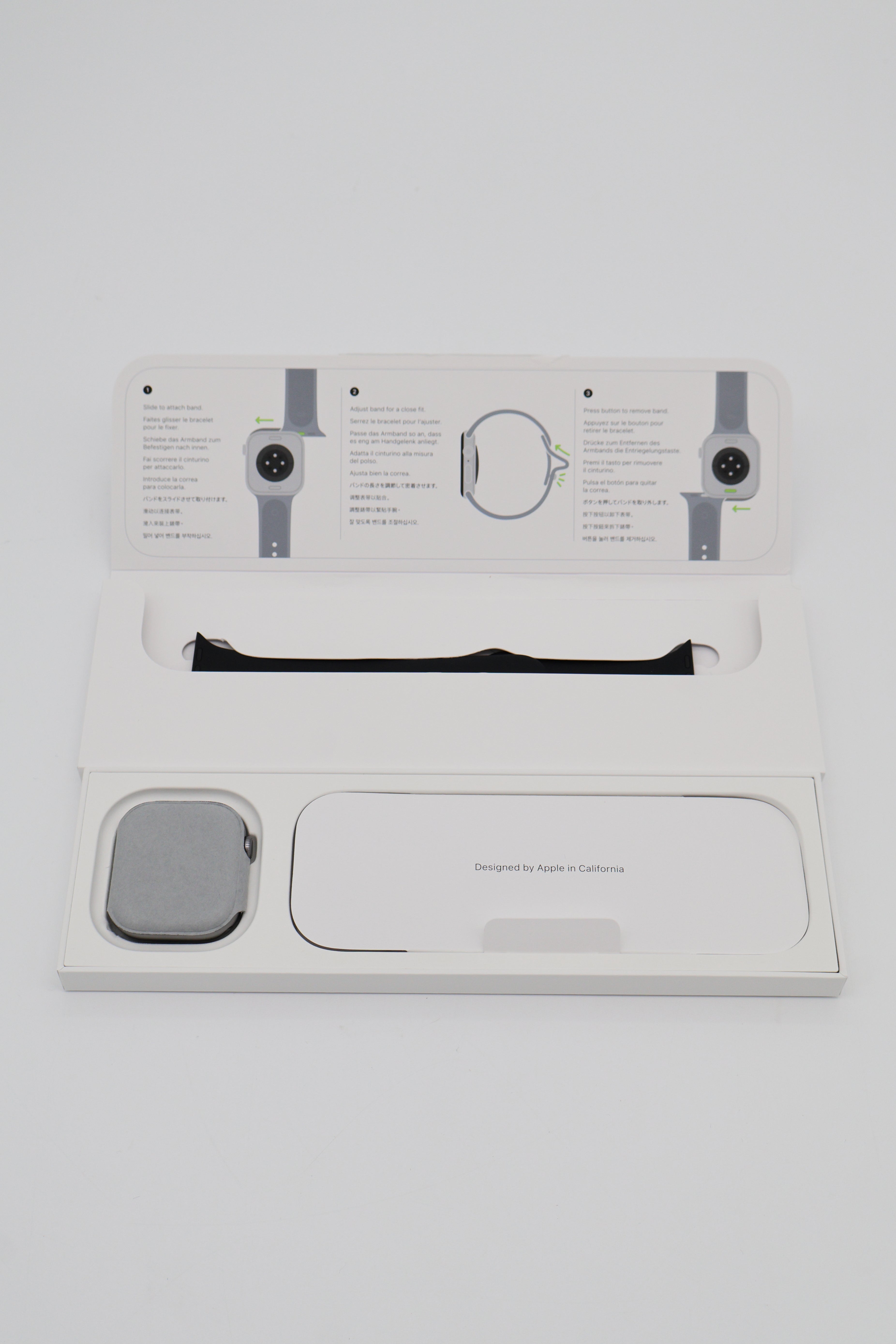 Apple Watch 11 Space Grey 46mm aluminium case (S/M) with Black Sport Band (Open Box)