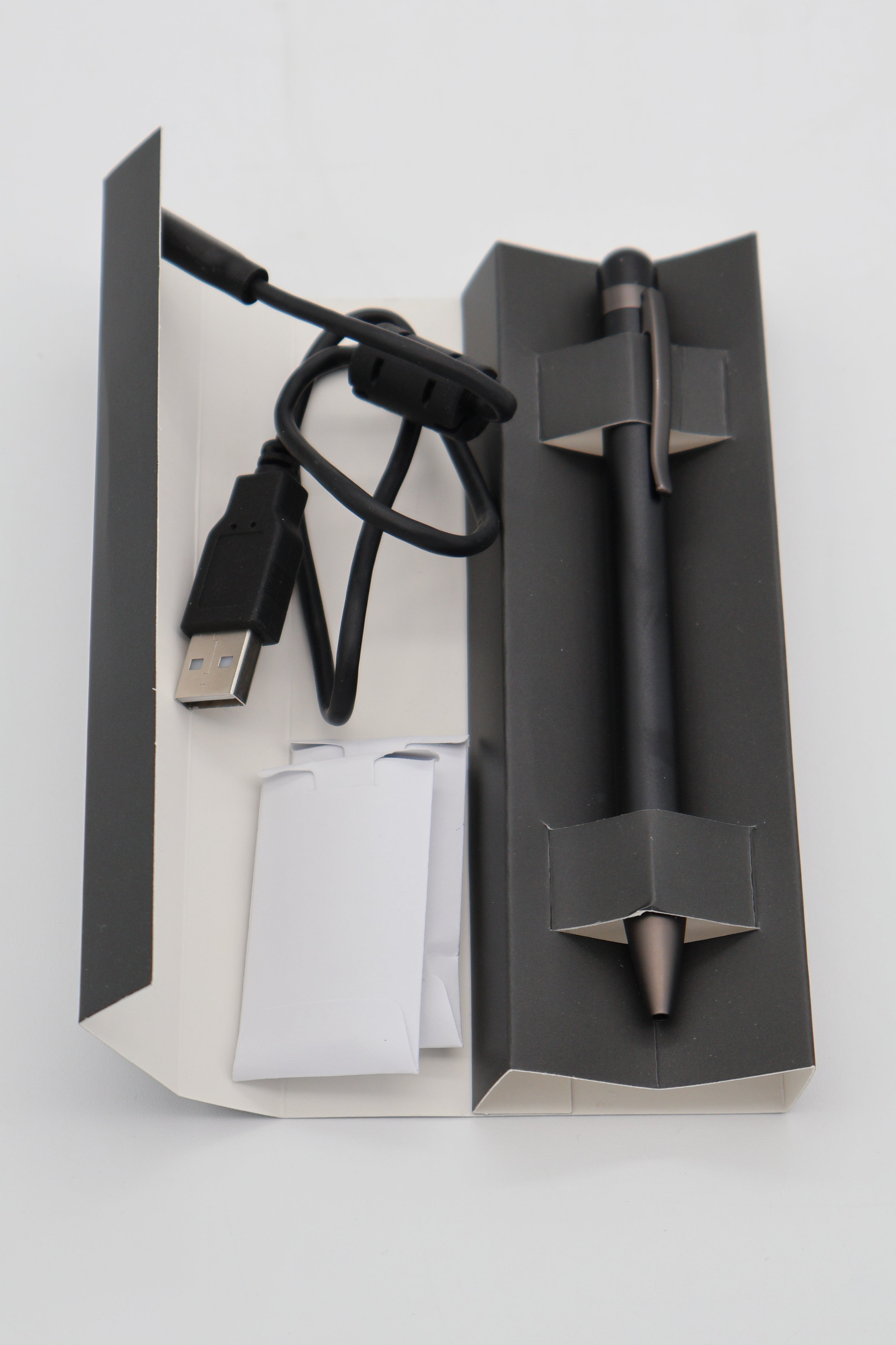 Philips DVT1600 VoiceTracer audio recorder pen (Open Box)