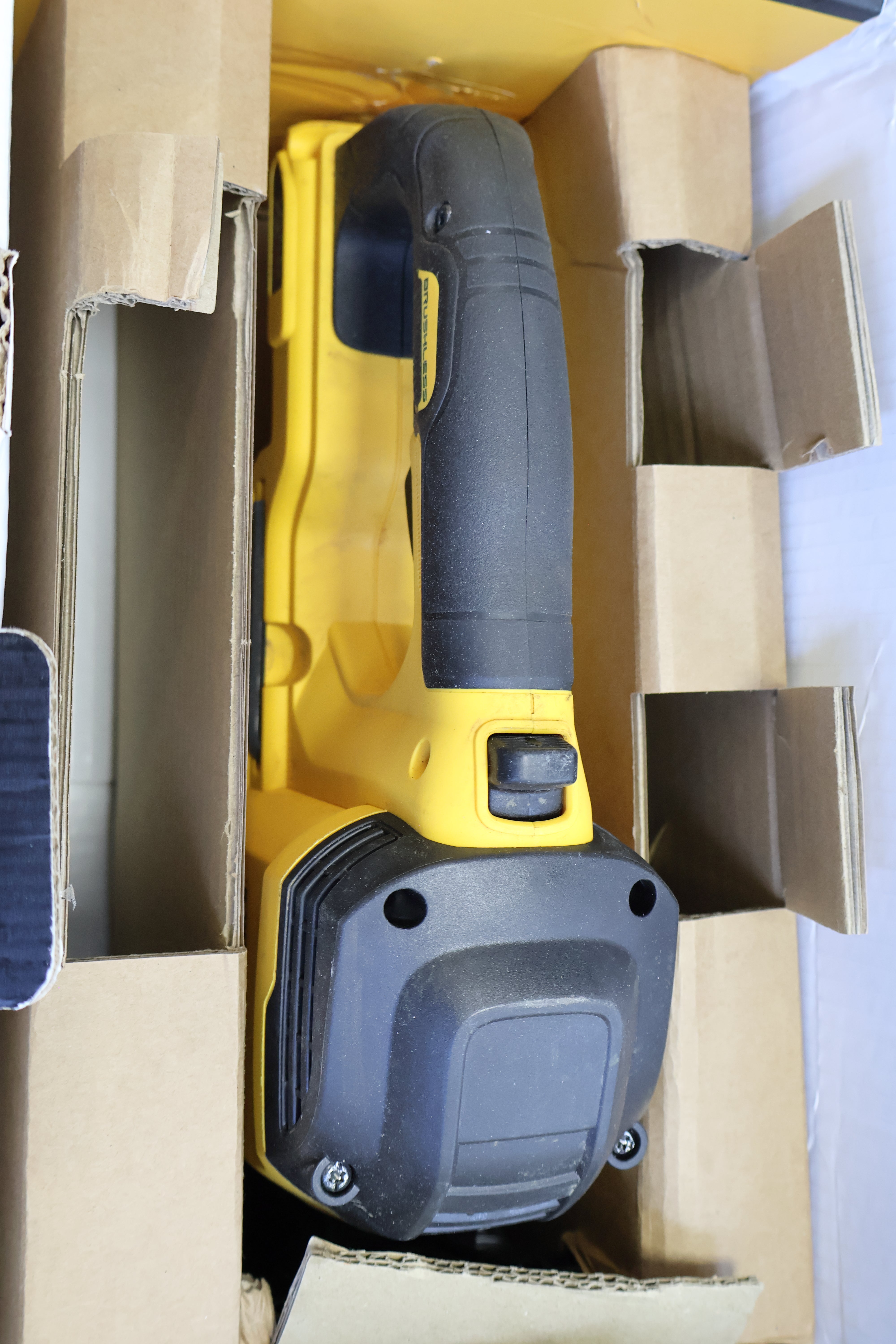 DeWalt DCS397N-XJ Cordless Saw (Cert Refurb)