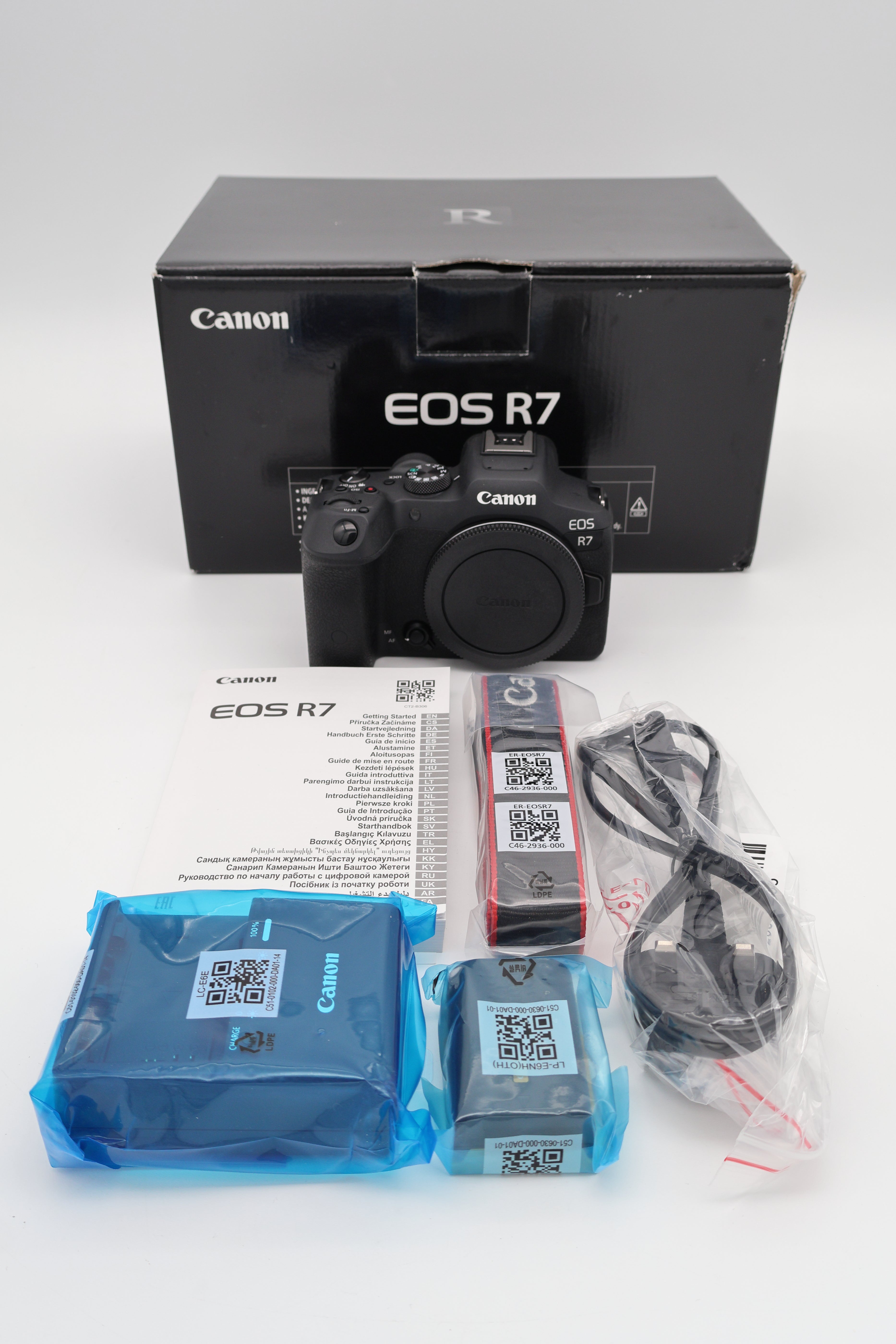 Canon EOS R7 Body (Cert Refurb)