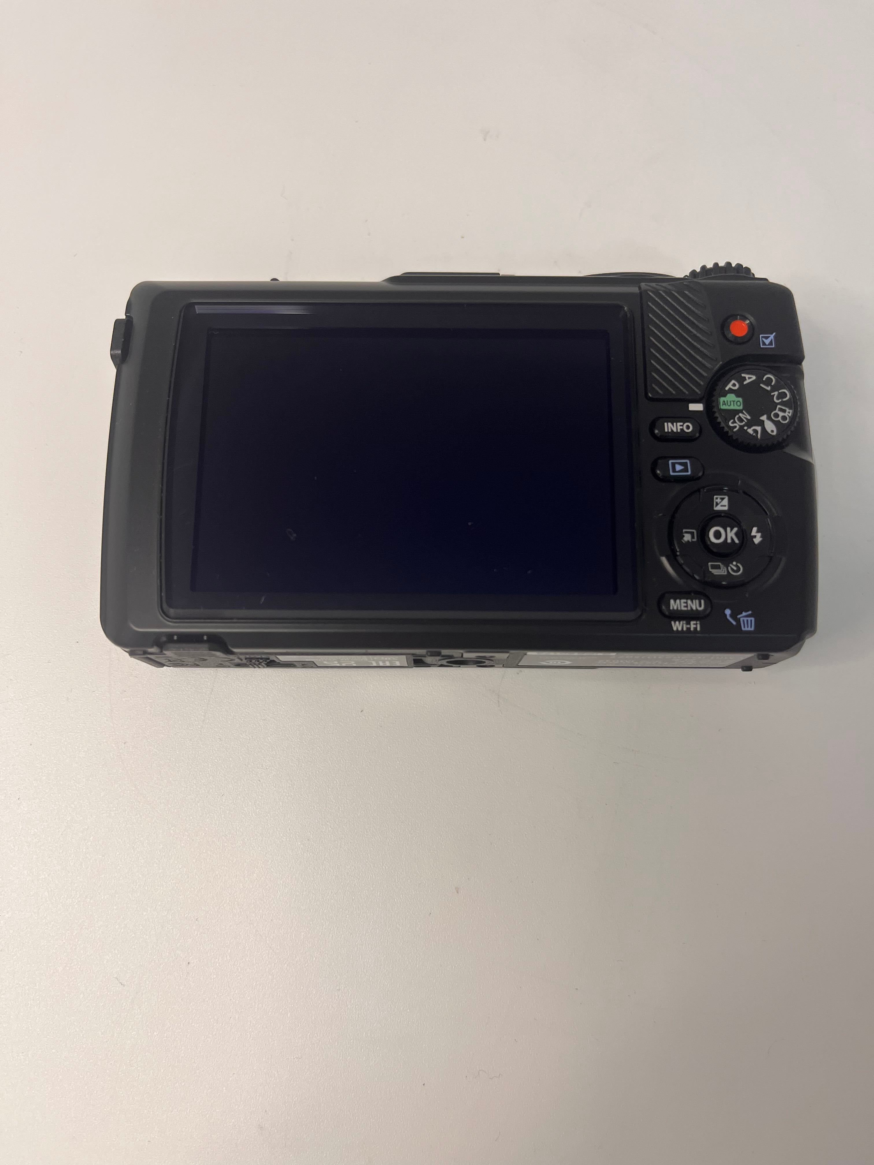 OM System Tough TG-7 Black (Refurb)
