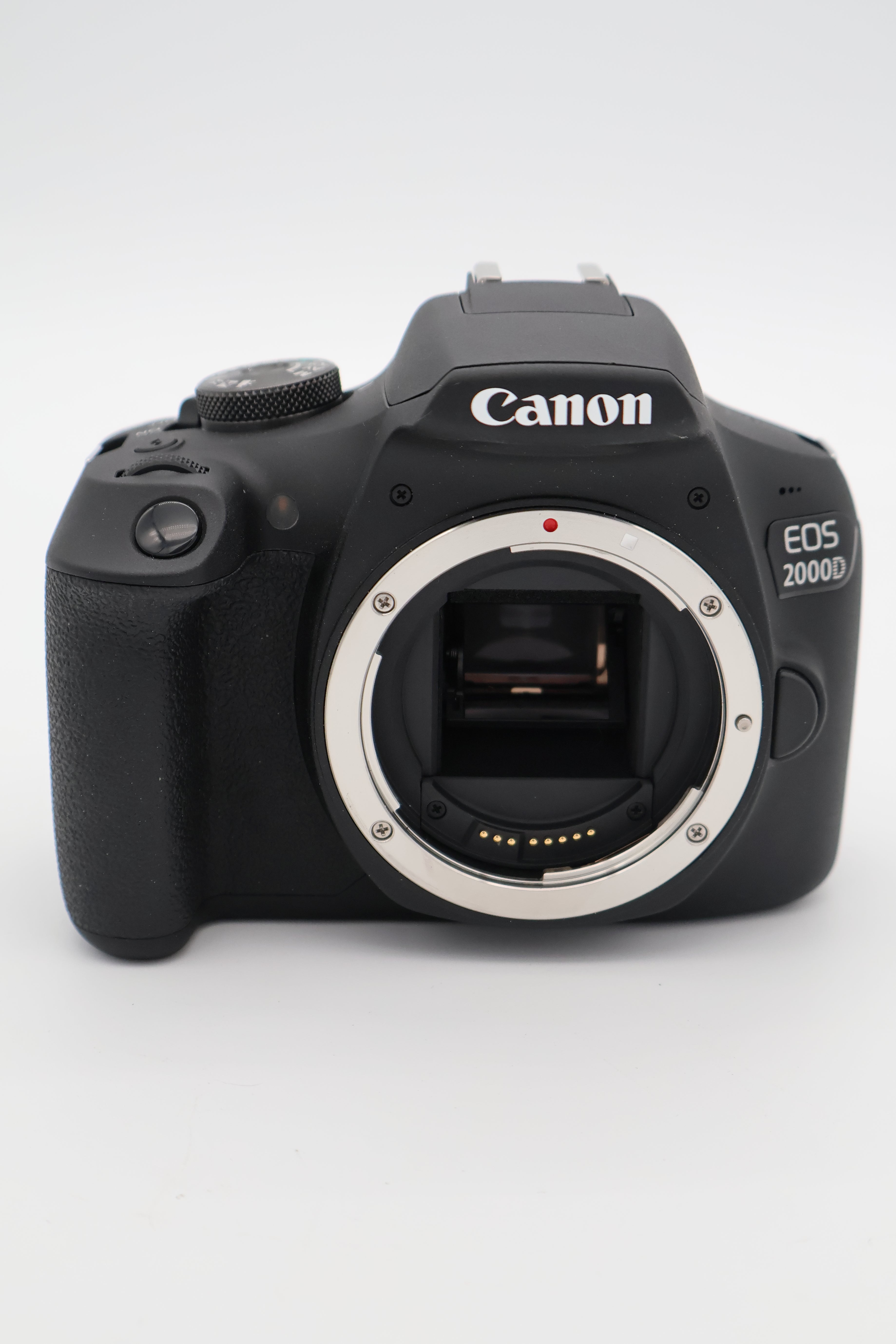Canon EOS 2000D Kit (18-55 DC III) (Open Box)