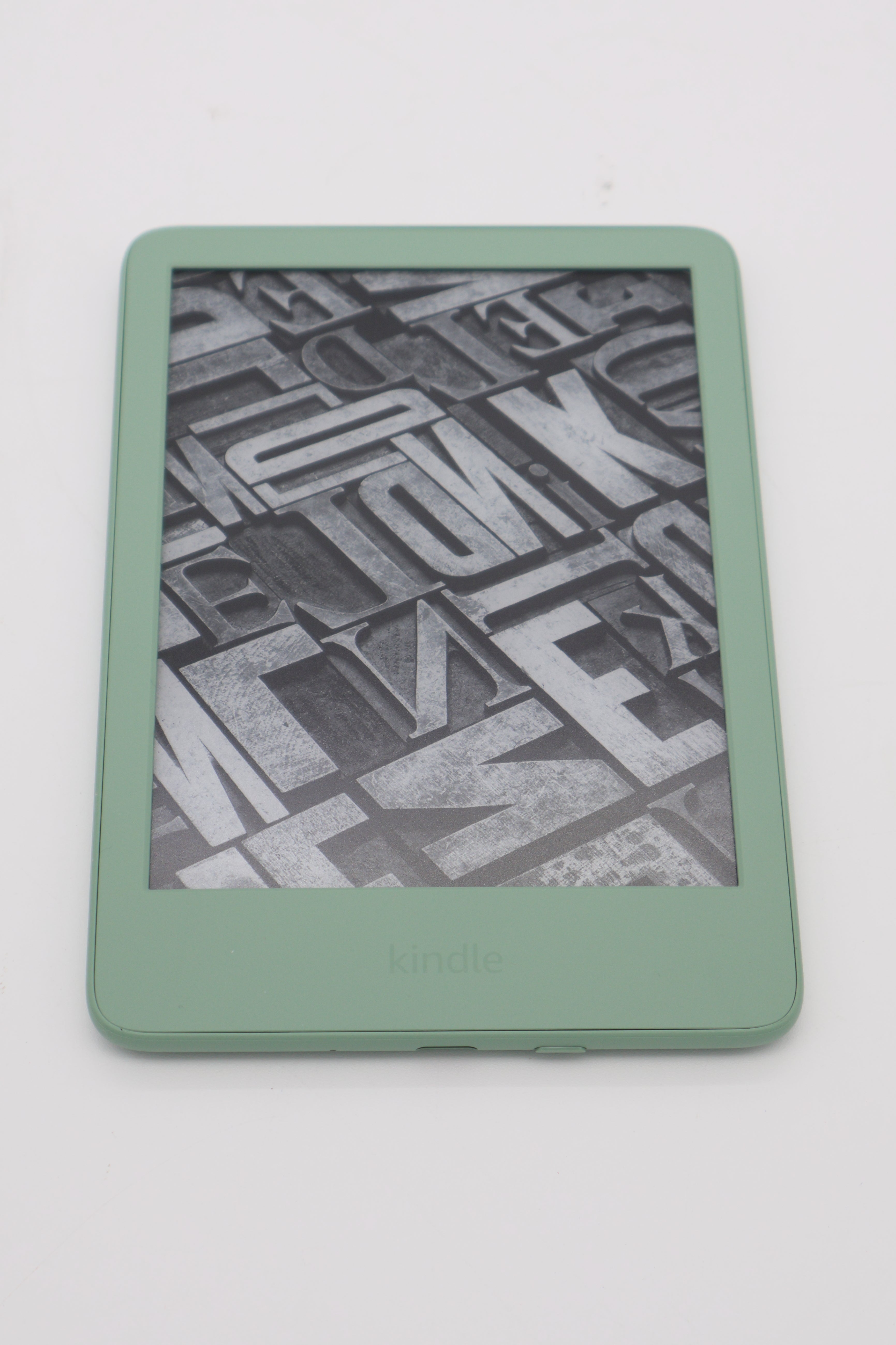 Kindle 2024 16GB Matcha Green With Ads (Open Box)