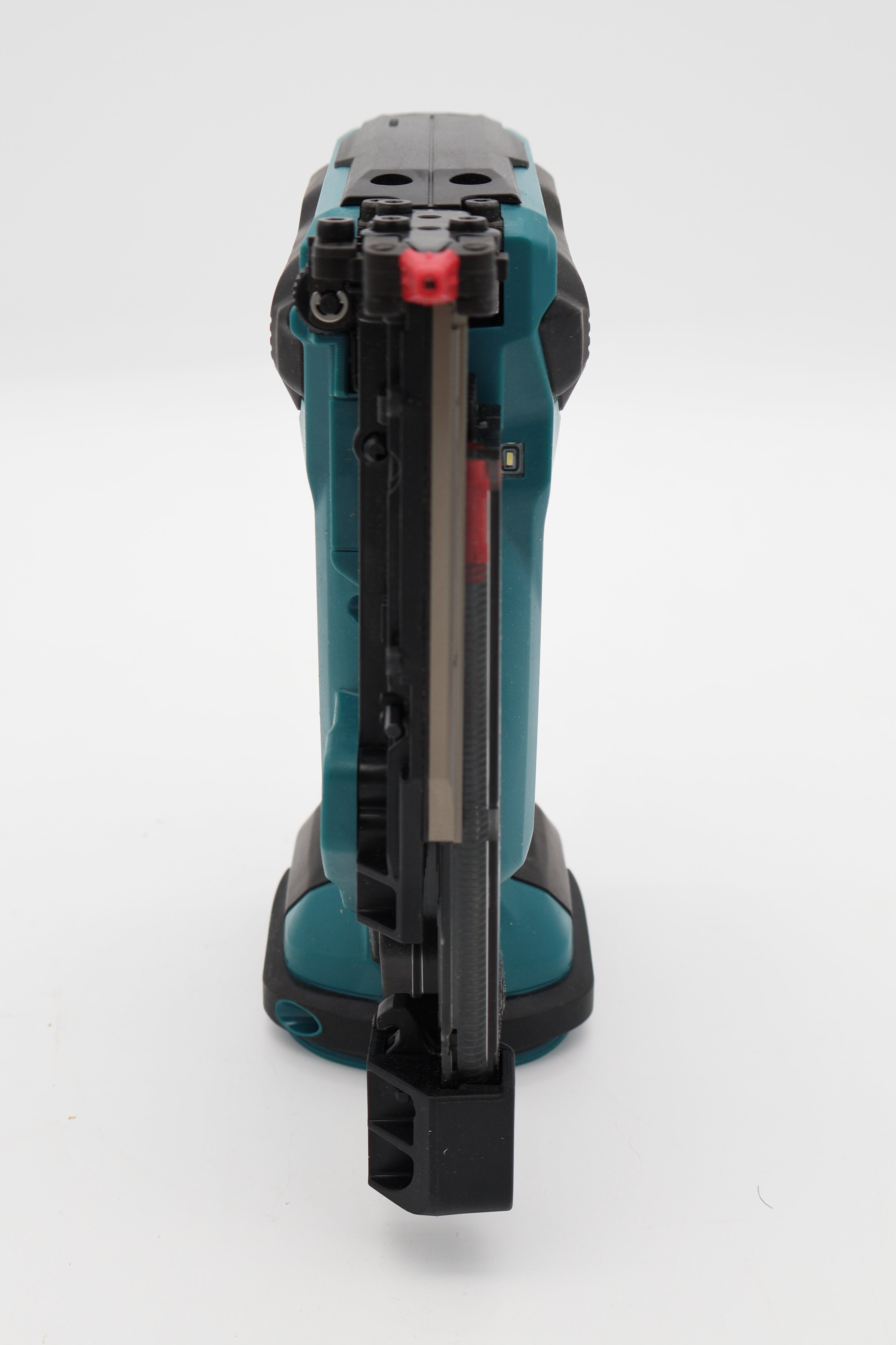 Makita DPT353Z Cordless Pin Nailer (Cert Refurb)