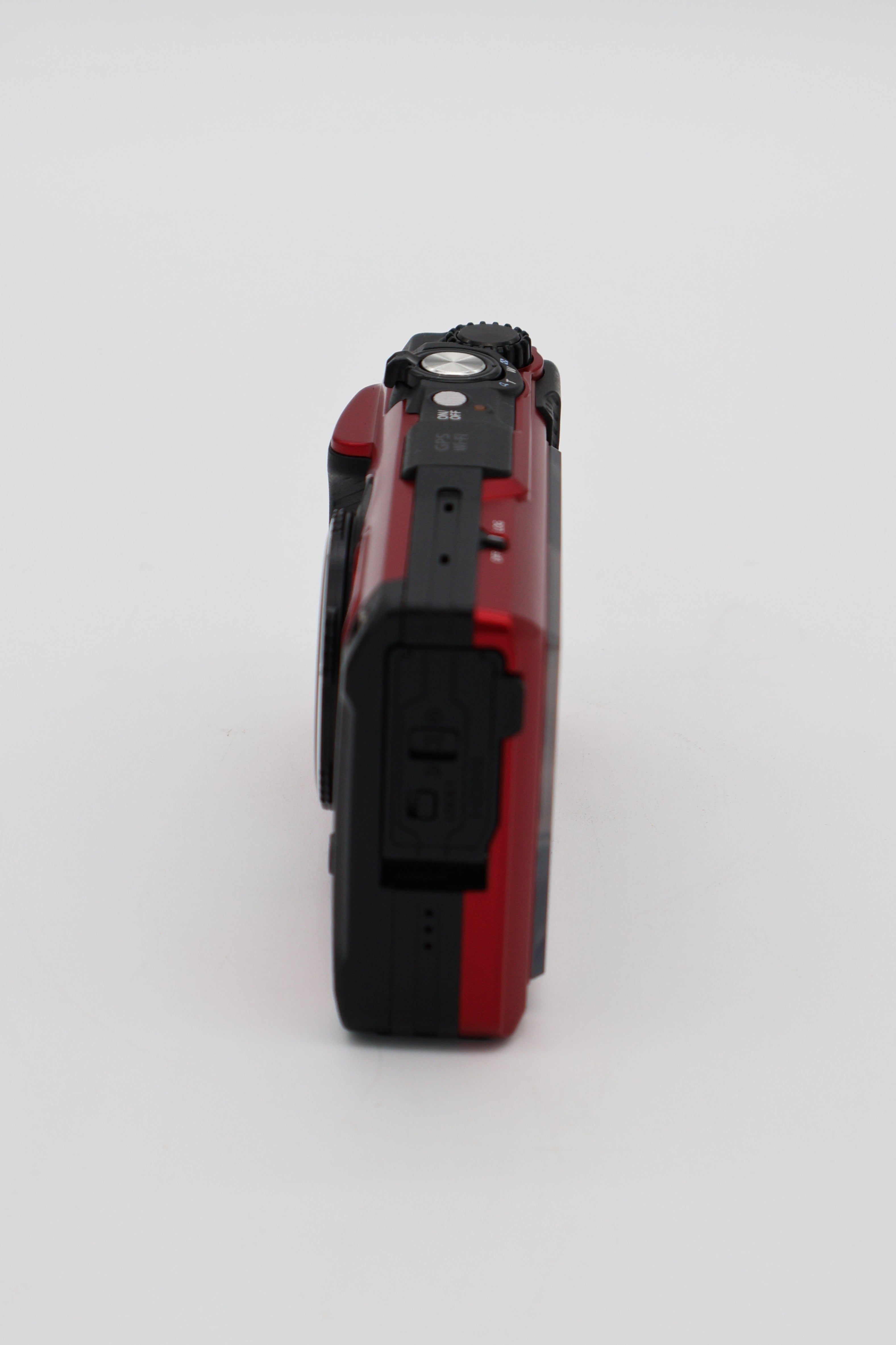OM System Tough TG-7 Red (Ex-Demo)