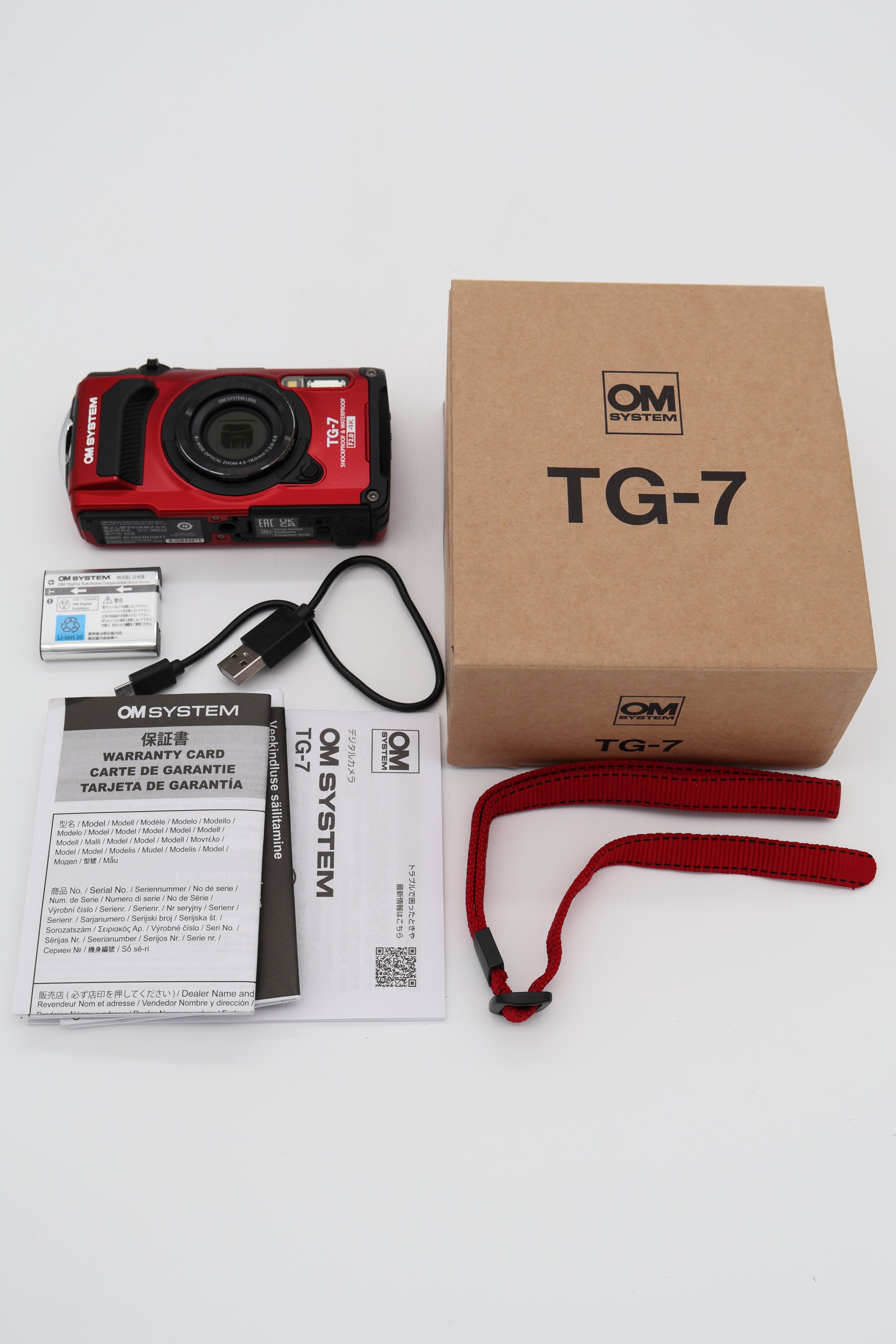 OM System Tough TG-7 Red (Ex-Demo)