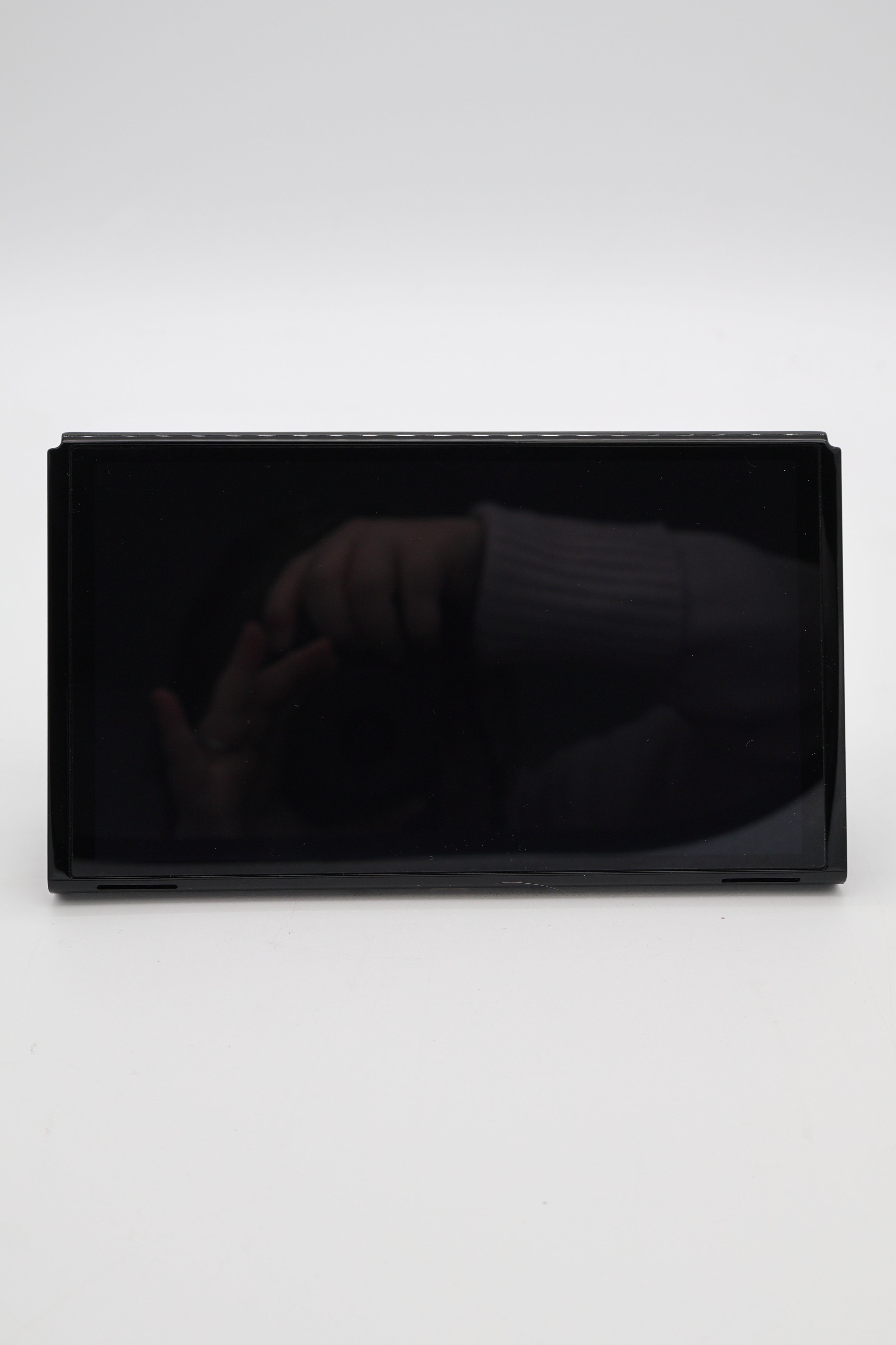 Nintendo Switch (OLED) White (Cert Refurb)