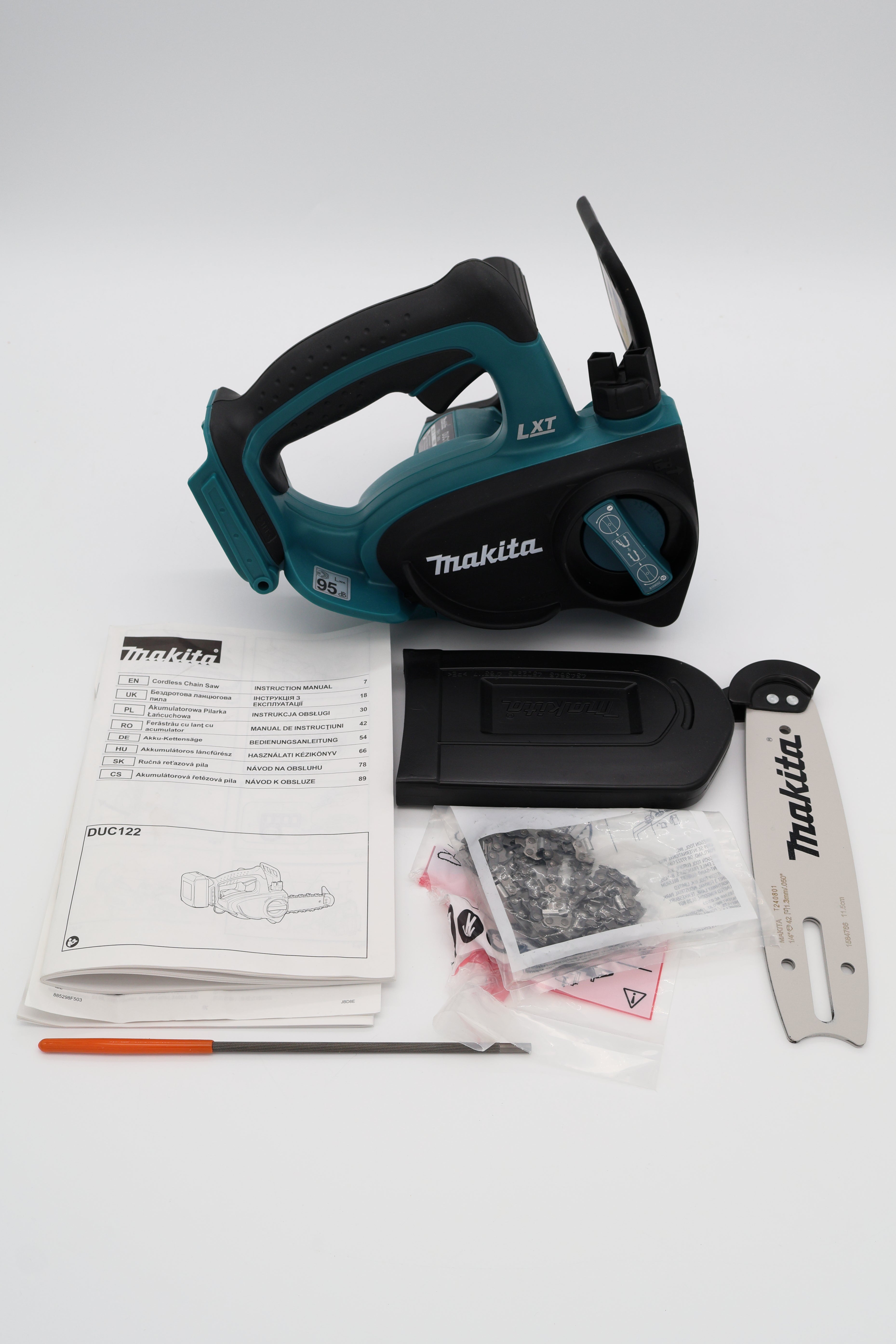 Makita DUC122Z Pruning Chainsaw 18 V (Open Box)
