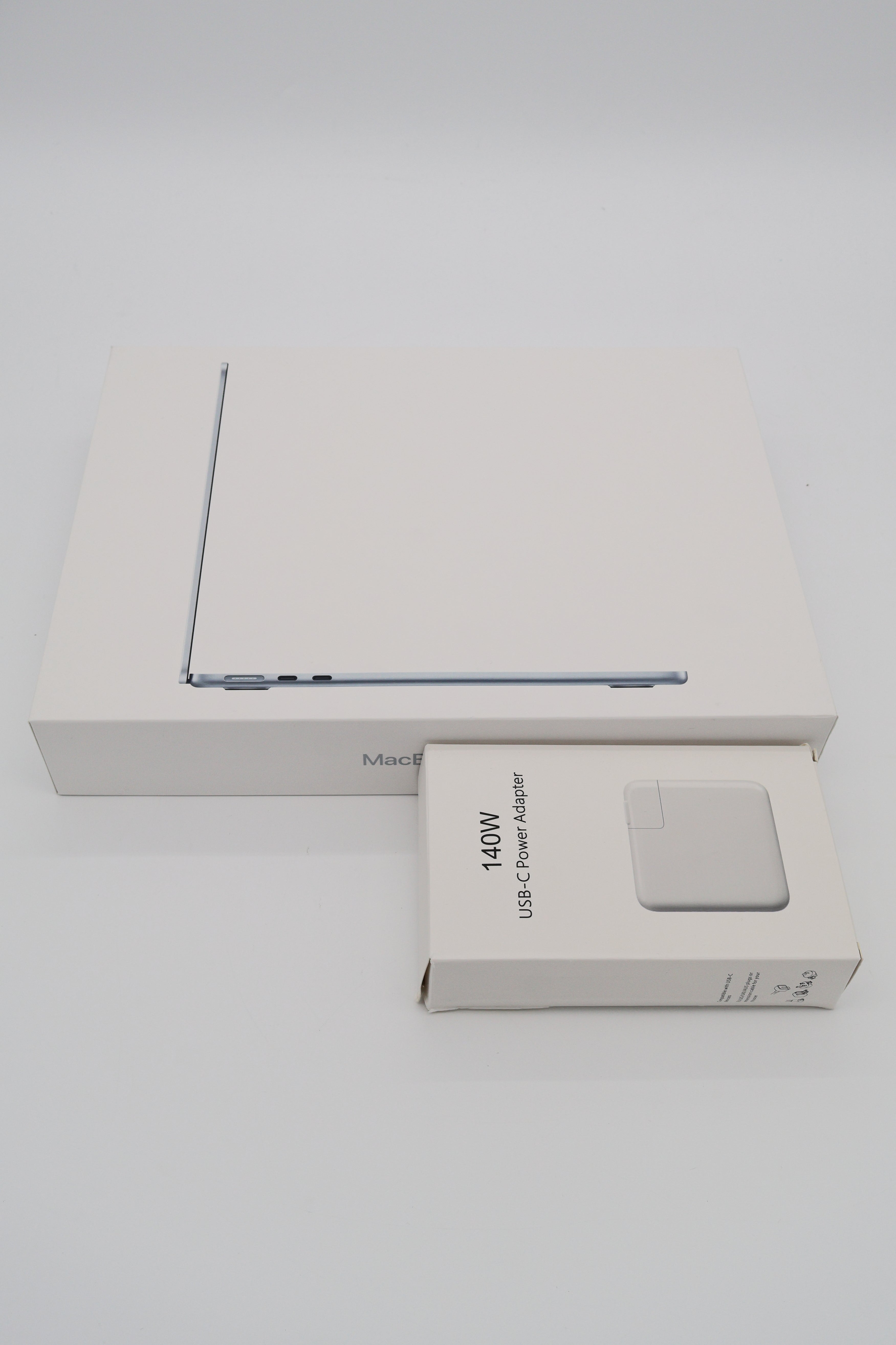 Apple MacBook Air 2025 13inch M4 10 Core CPU 16/512GB Sky Blue (Open Box)