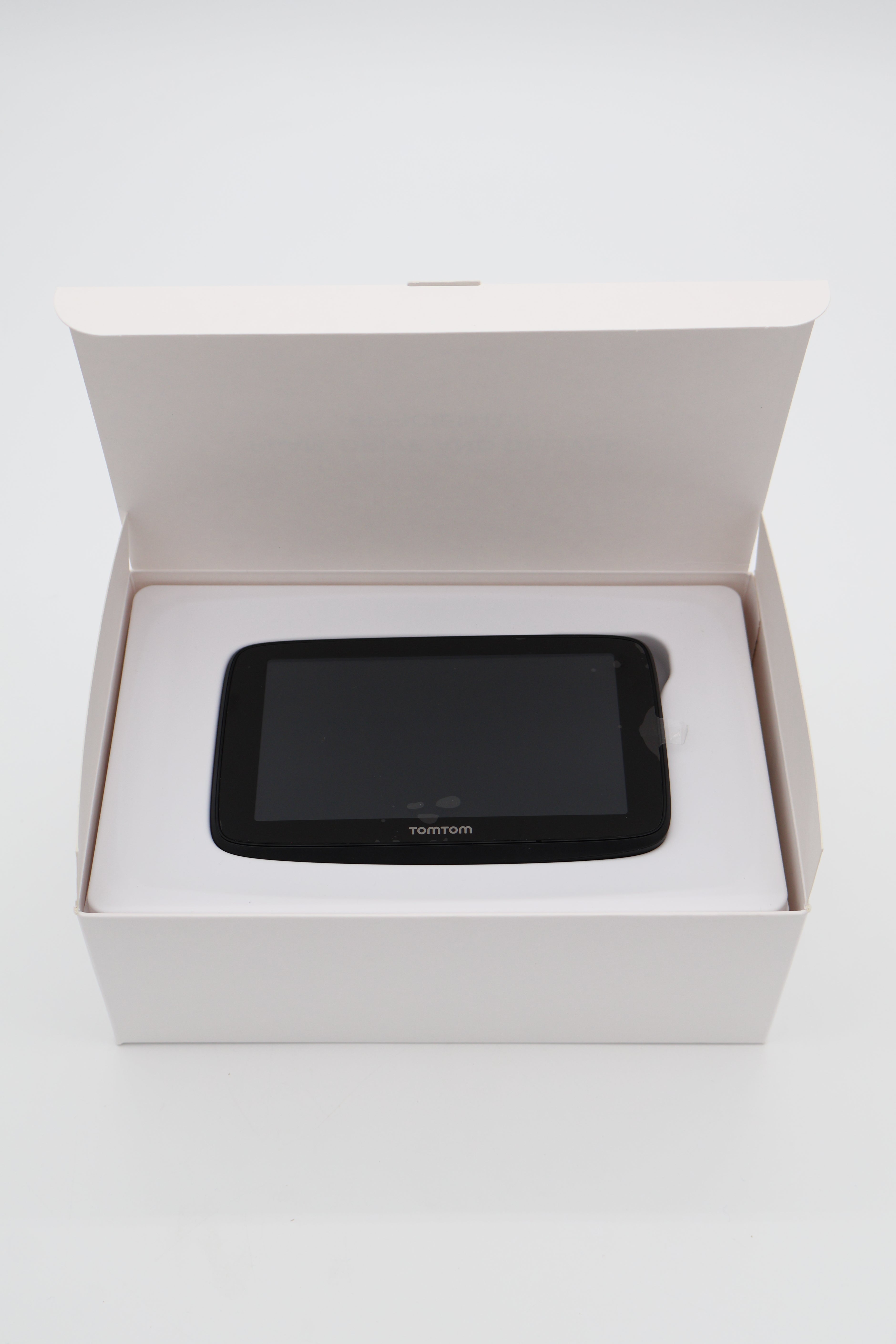 TomTom Go Professional 520 Multi Vehicle GPS (Open Box)
