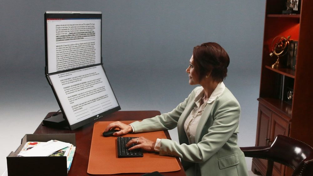 Mobile Pixels Geminos (FHD) portable Monitor Extender