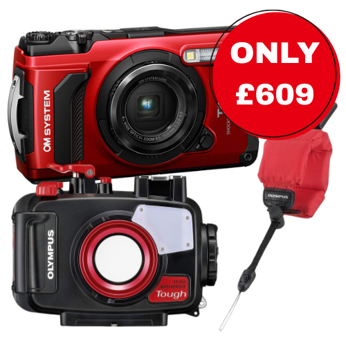 OM System Tough TG-7 Underwater Bundle (Red)