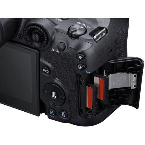 Canon EOS R7 Body (with adapter)