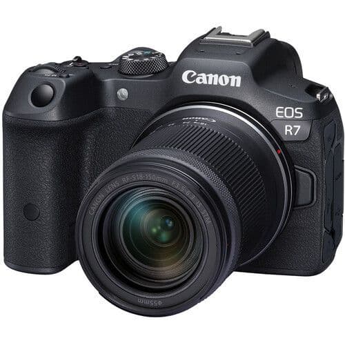 Canon EOS R7 kit (18-150mm) with adapter