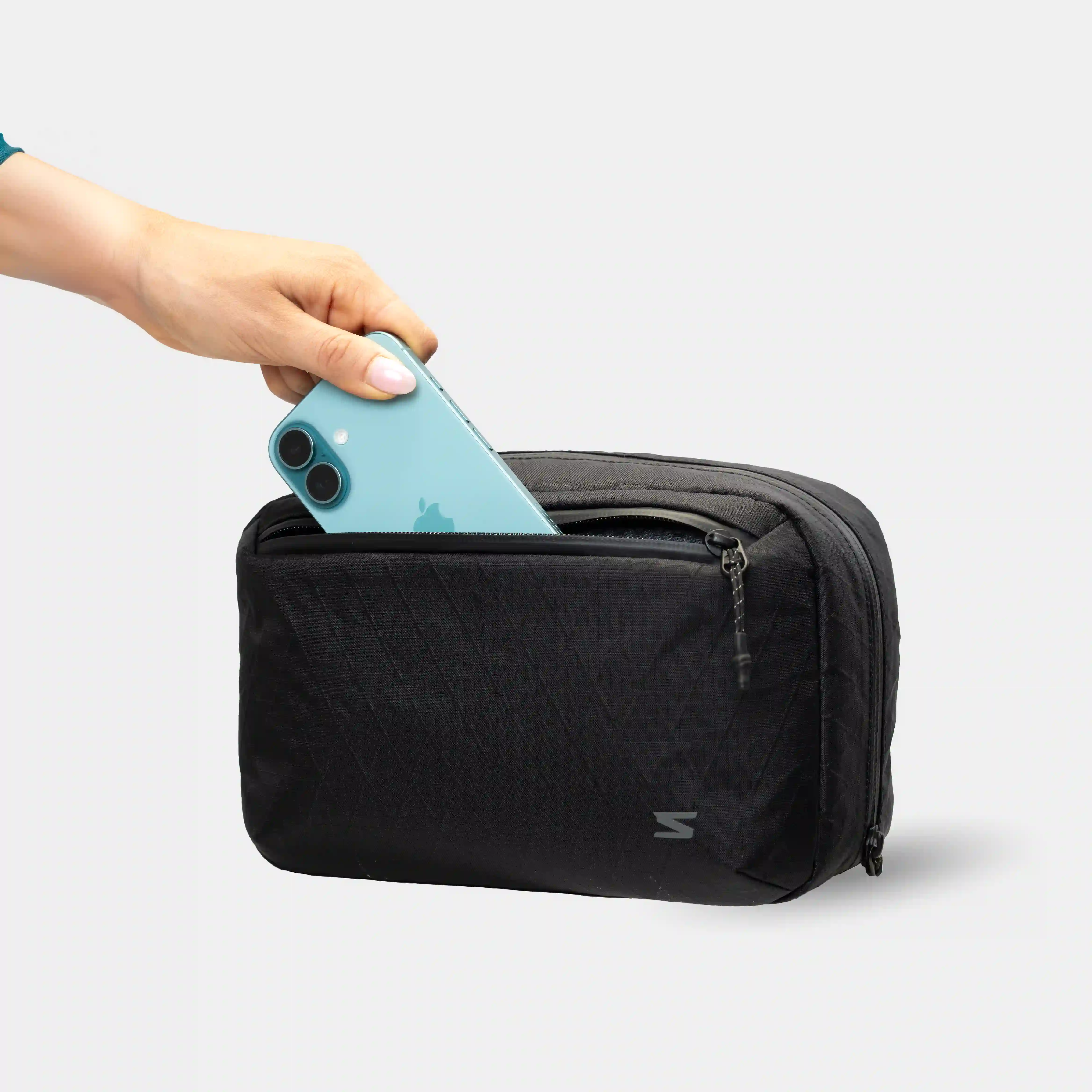 Sakk Axis Clip - Tech Organizer Pouch