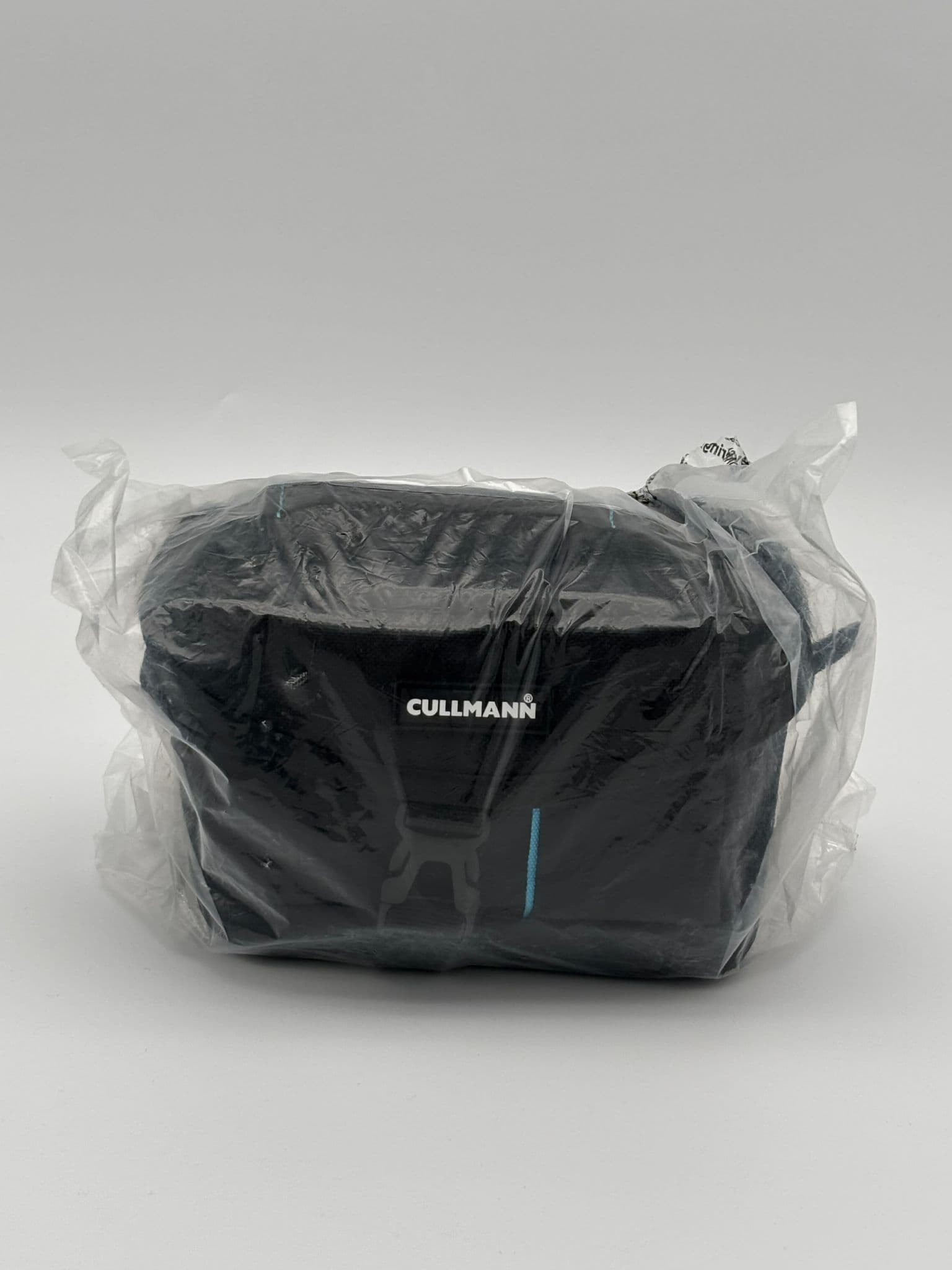 Cullmann Panama Vario 200 Camera bag black (Open Box)