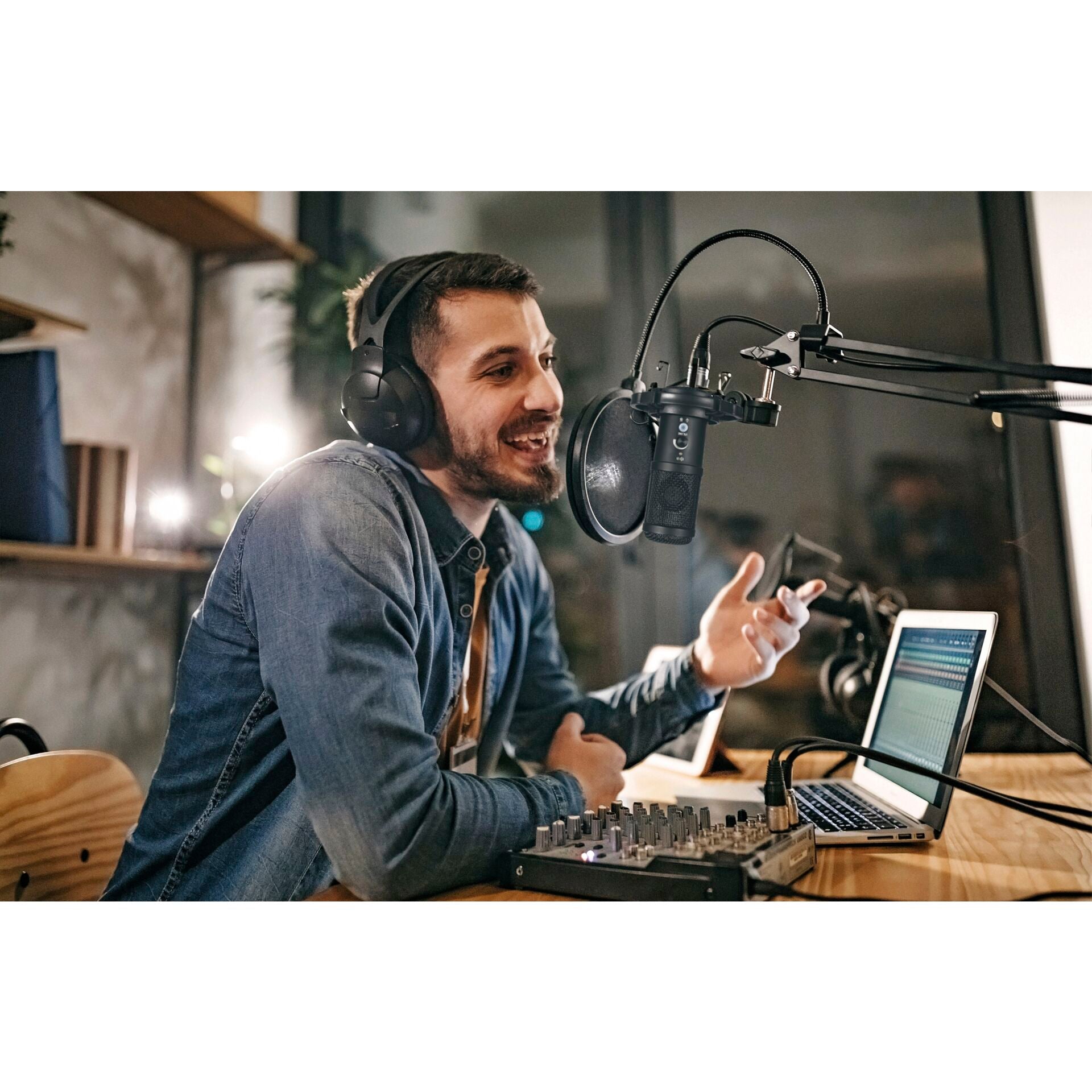 Easypix MyStudio Podcast Kit for Creators