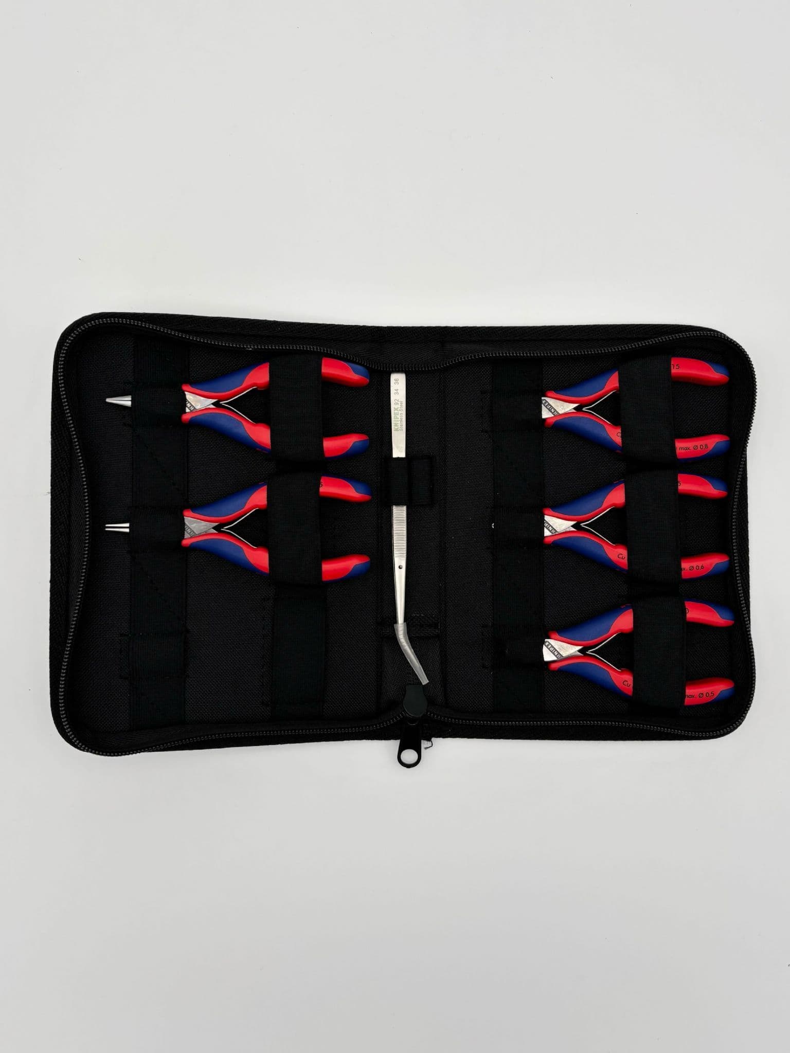 KNIPEX Case with Electronic Pliers - 7 pcs (Open Box )