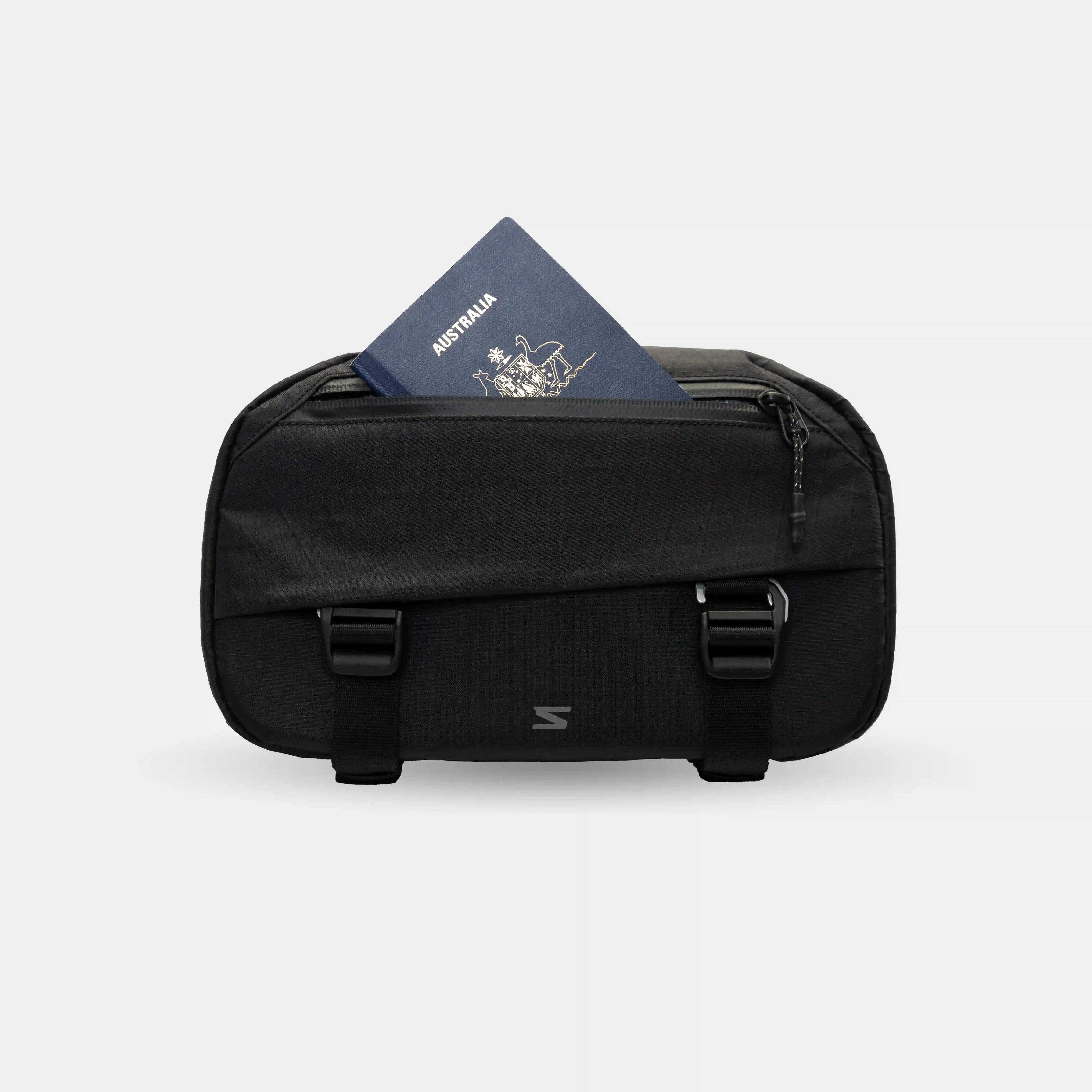 Sakk Carry Cell - Tech Organizer