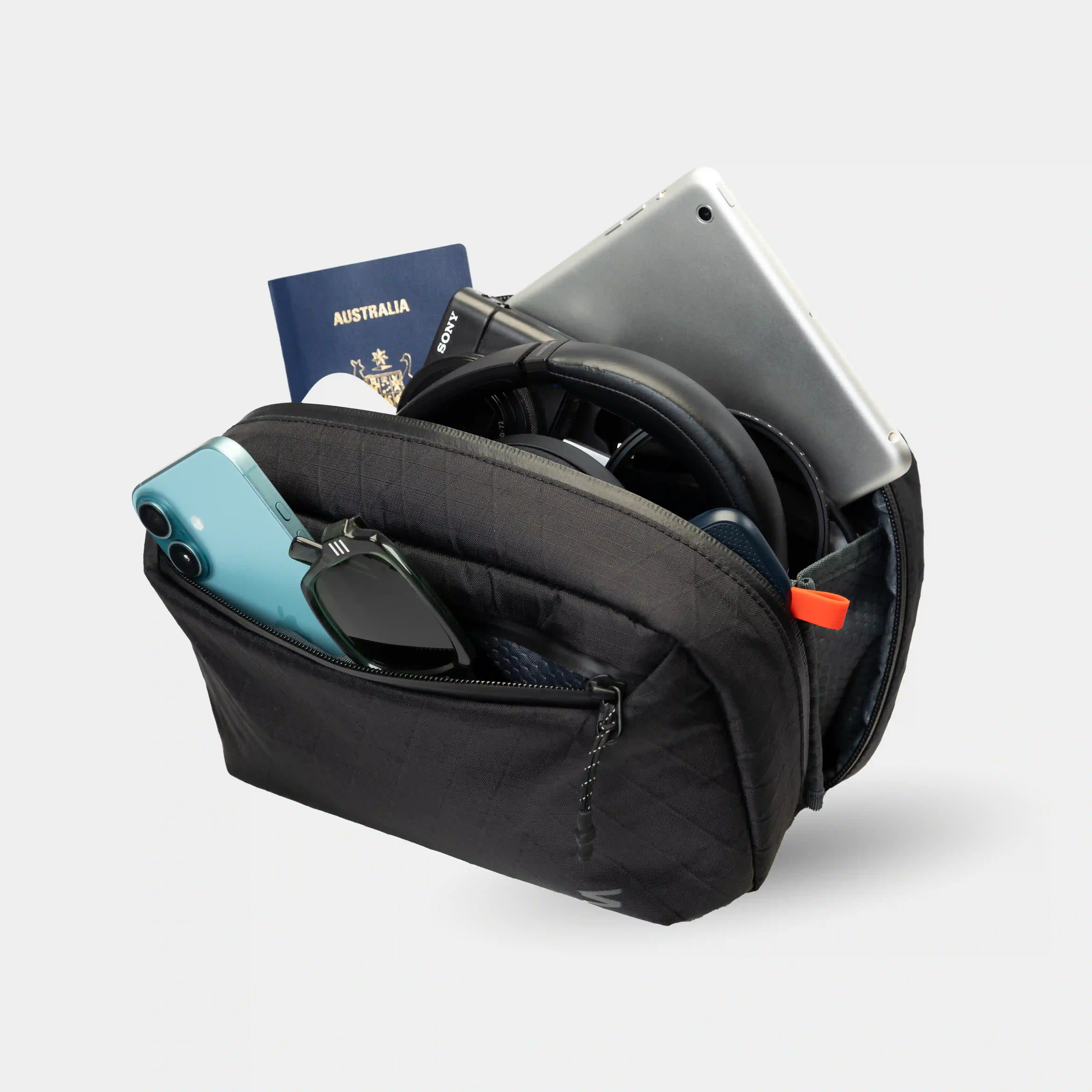 Sakk Axis Clip - Tech Organizer Pouch