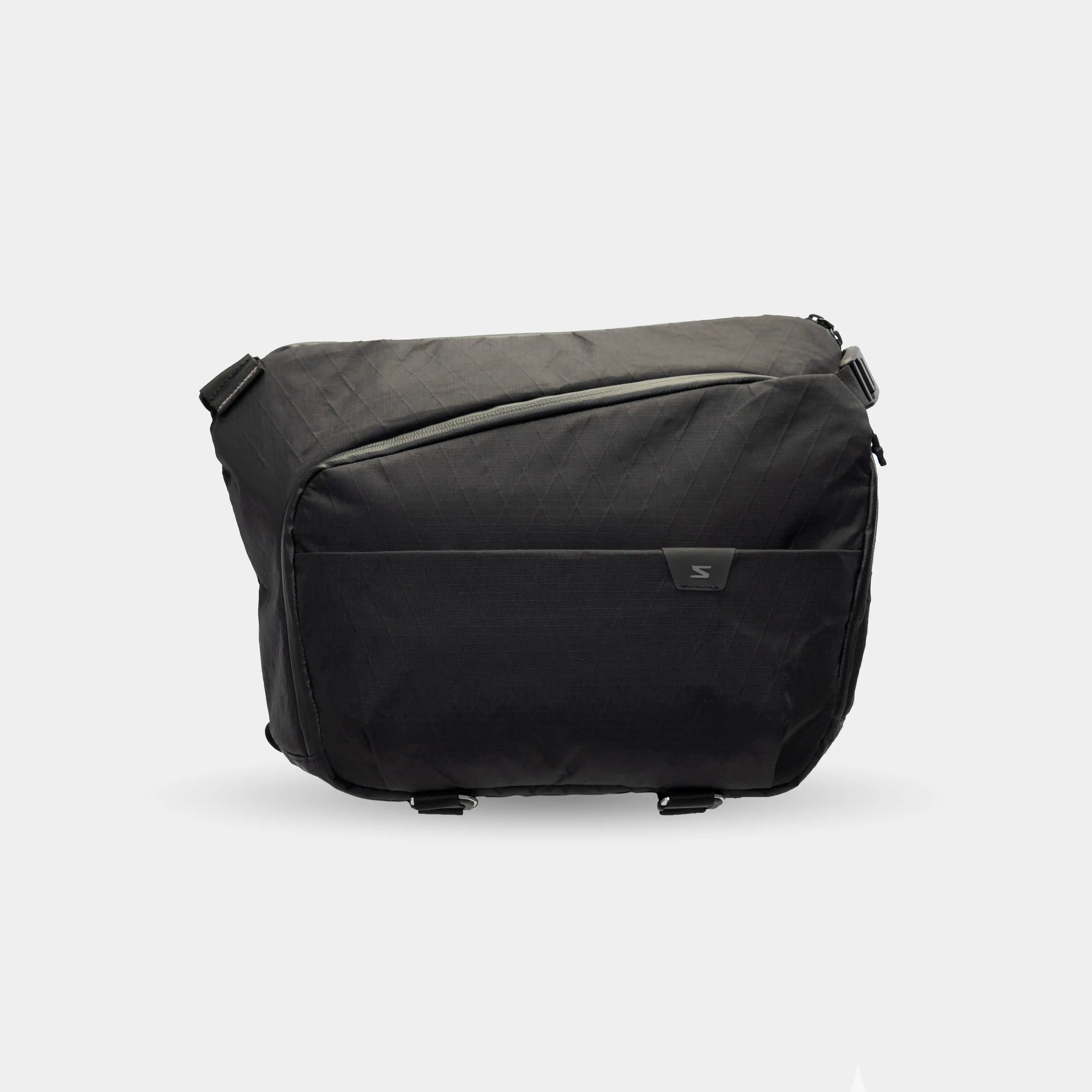 Sakk Nomad Laptop & Camera Sling Bag