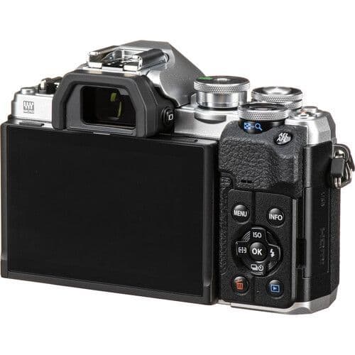 Olympus OM-D E-M10 IV Kit (14-42 EZ) Silver