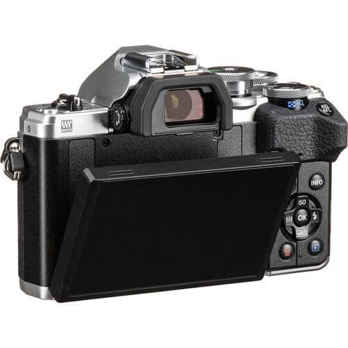 Olympus OM-D E-M10 IV Kit (14-42 EZ) Silver