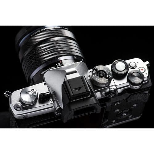 OM System OM-3 Kit (12-45mm F/4 PRO)