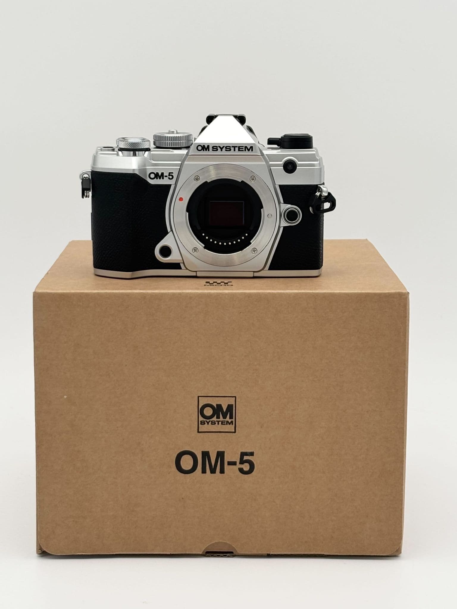 OM System OM-5 Body Silver