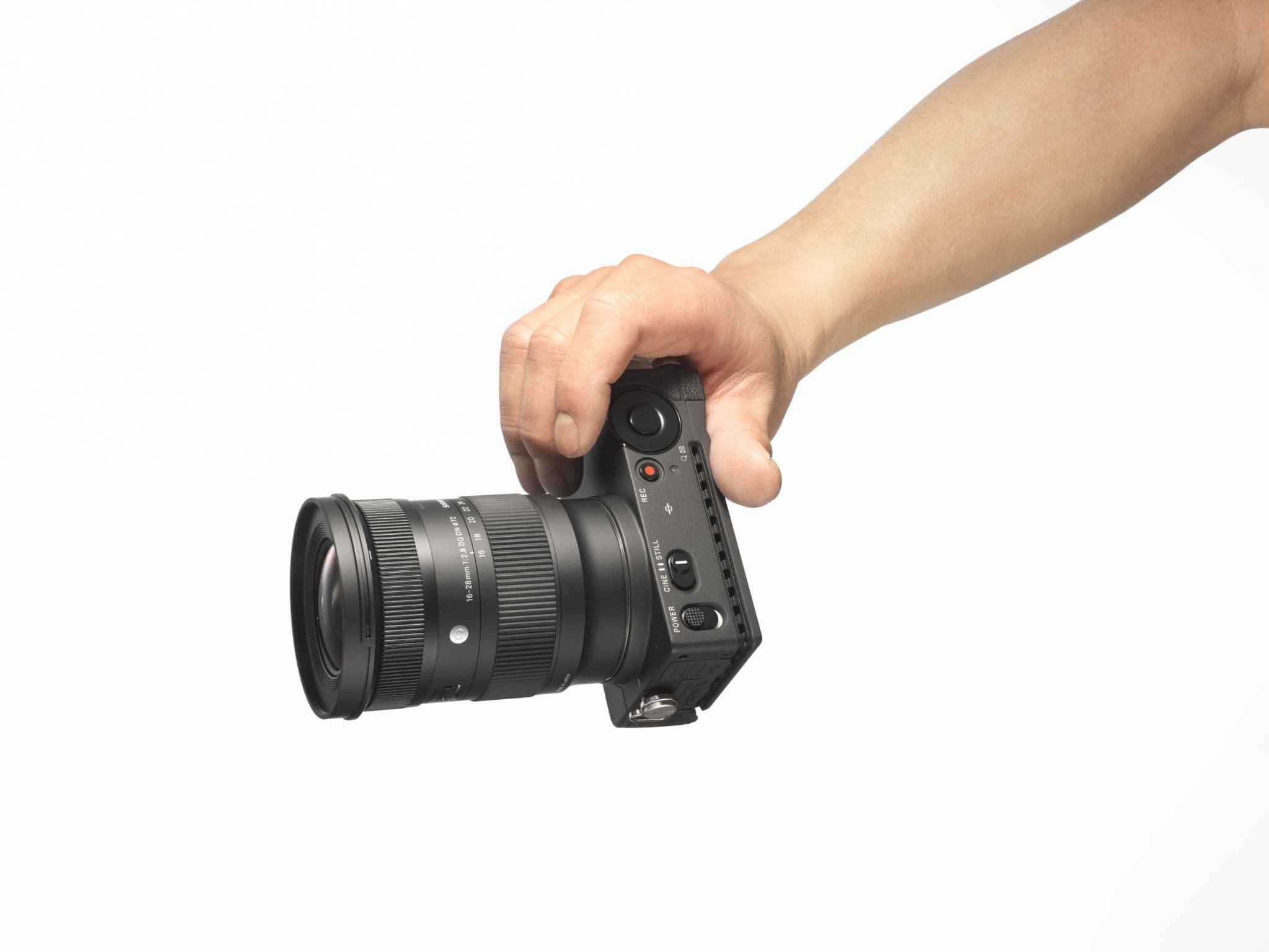 Sigma 16-28mm F2.8 DG DN | Contemporary | Sony E Fit